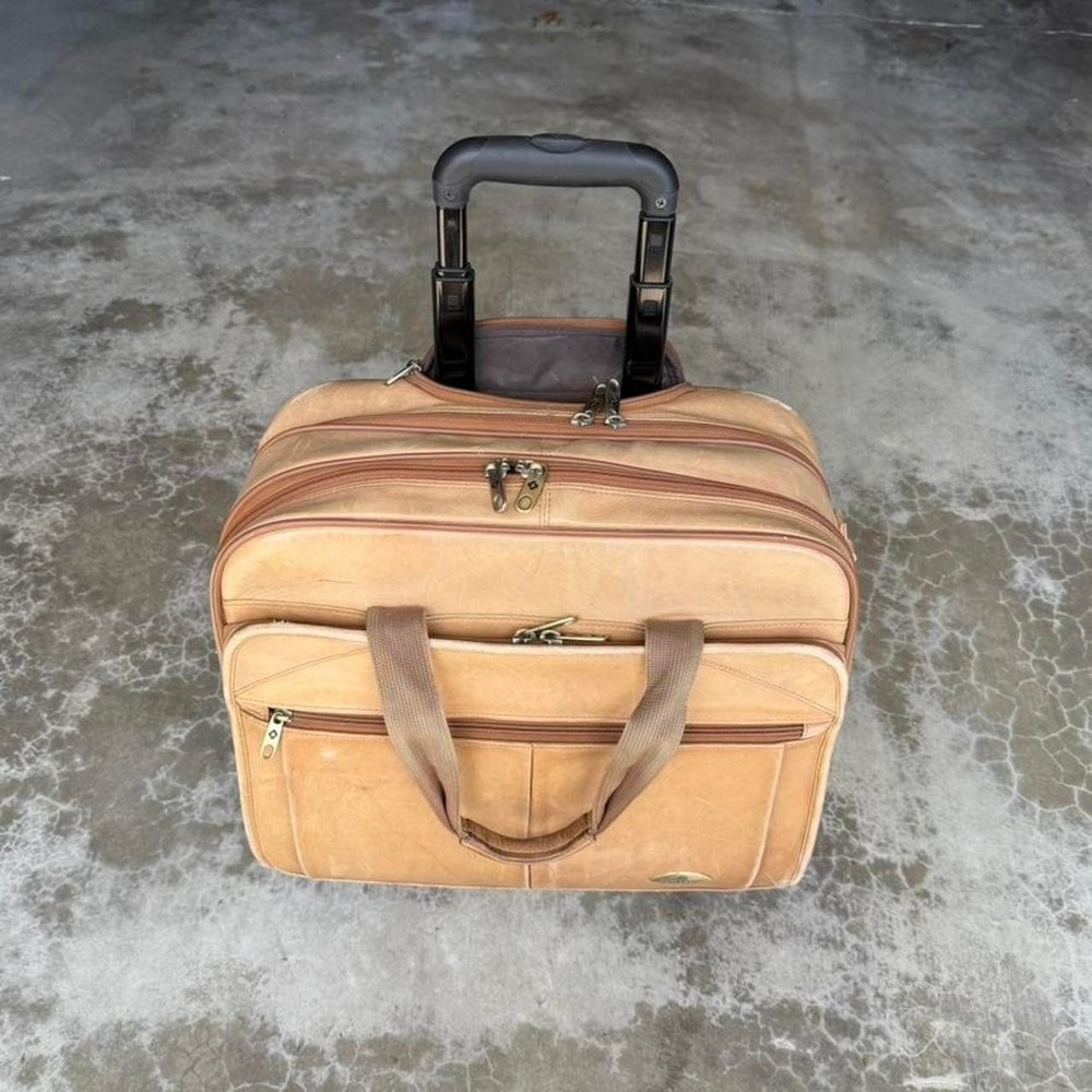 Vintage Natural Tan leather rolling luggage carry on suit case duffle bag